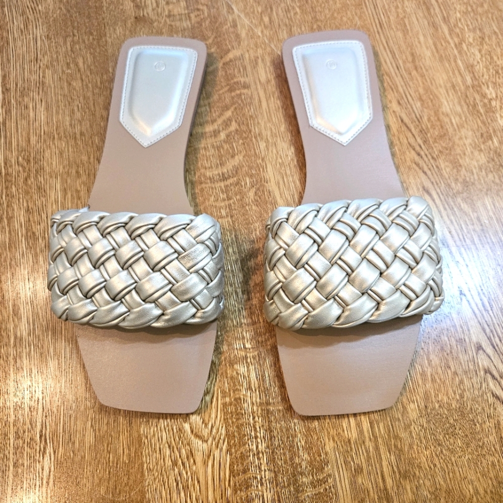 Cream Woven Slide Sandals, Sz 10, NIB